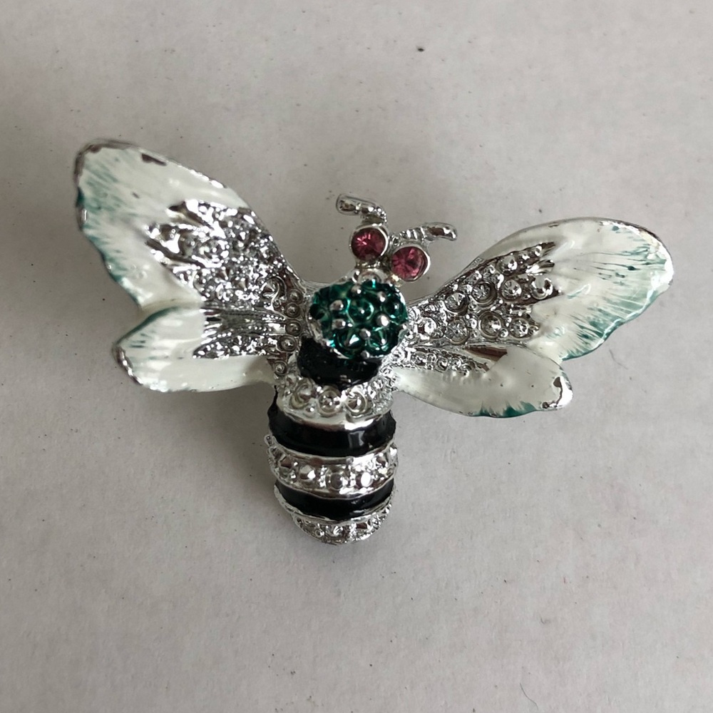 Bumble Bee Silver Tone Brooch Rhinestones Clear Red Green